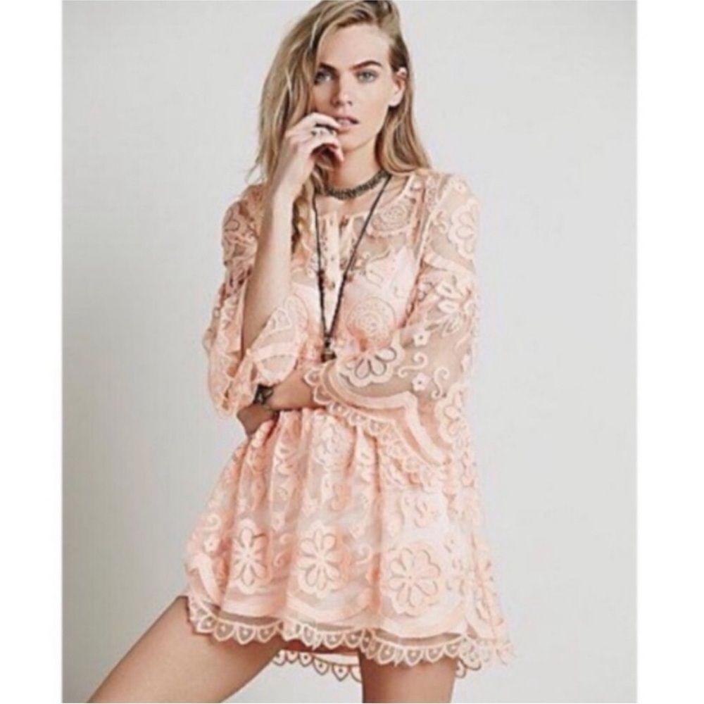 Jen’s Pirate Booty for Free People Peach Lace El Solo Mini Dress